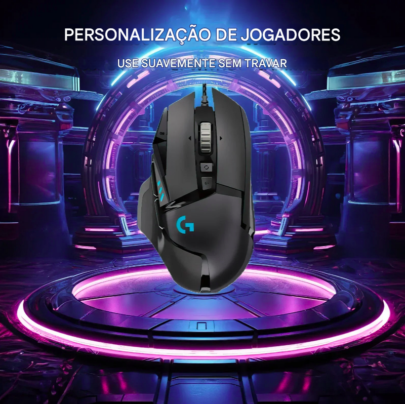 Mouse Logitech com fio, ideal para e-sports e jogos.